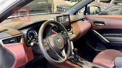 تۆیۆتا کۆرۆلا کرۆس